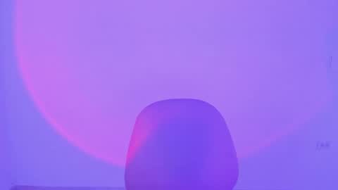 Snapshot of shelly_rohades chatting on 10-23-25, 02:22 online show from 10-23-25, 02:22