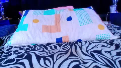 Shelsy online show from 01-29-25, 02:53