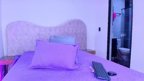 Shelsy online show from 11-15-25, 11:51