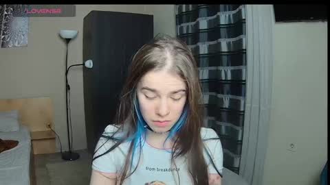 ShelyMoon online show from 03-05-25, 12:16