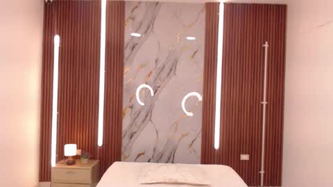 shena_nomy1 online show from 11-23-25, 07:57