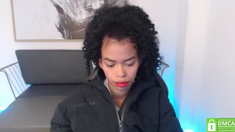 Shenna online show from 01-26-25, 01:04