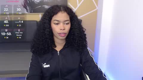 Shenna online show from 03-05-25, 01:06