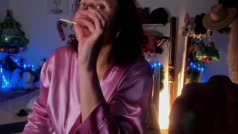 shera hade online show from 12-12-24, 05:31