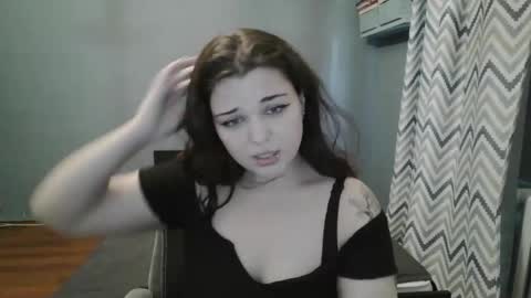 Snapshot of sheril_belton chatting on 10-08-25, 11:19 sheril_belton online show from 10-08-25, 11:19