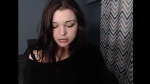 Snapshot of sheril_belton chatting on 10-21-25, 07:03 sheril_belton online show from 10-21-25, 07:03