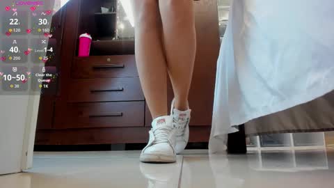 .. Sherilk .. online show from 10-24-25, 12:30