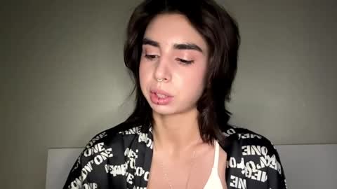 Amy online show from 05-27-26, 11:18