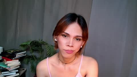 Lana But you can spell it backwards online show from 04-10-26, 10:09