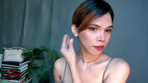 Lana But you can spell it backwards online show from 04-22-26, 02:36