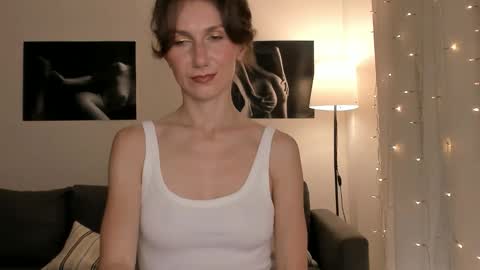 shesleepsnaked online show from 04-18-26, 06:34