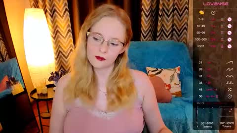 Hello guys my name is Aemilia online show from 11-23-25, 06:13