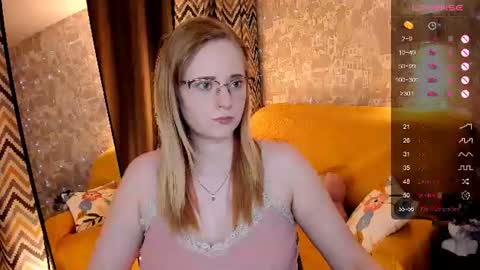 Hello guys my name is Aemilia online show from 06-05-26, 08:42