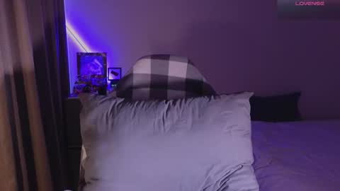 Snapshot of shey1i chatting on 10-16-25, 11:11 Sheyli online show from 10-16-25, 11:11