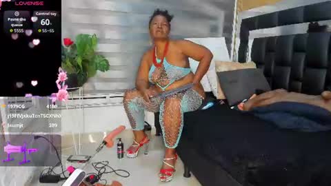 Snapshot of sheyla__ebony chatting on 07-14-26, 11:43 sheyla__ebony online show from 07-14-26, 11:43