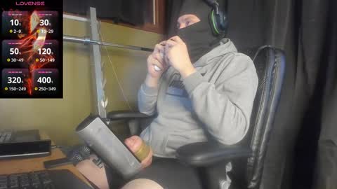 Daddy online show from 11-27-25, 03:08