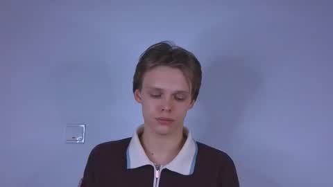 Nenedent online show from 03-25-26, 04:07