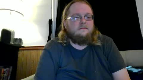 Snapshot of shifty885 chatting on 02-20-25, 02:51 shifty885 online show from 02-20-25, 02:51