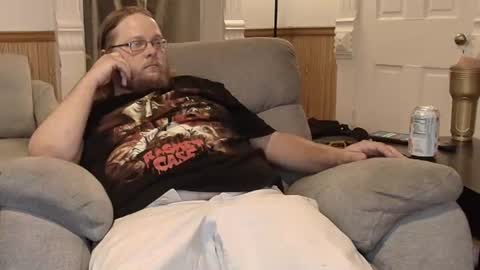 Snapshot of shifty885 chatting on 07-05-26, 03:23 shifty885 online show from 07-05-26, 03:23