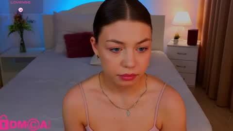 Snapshot of shine_abby_ chatting on 07-07-26, 10:41 Abby online show from 07-07-26, 10:41