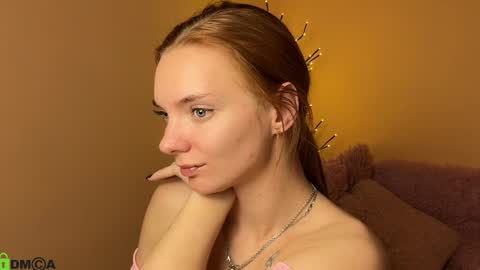 Alexis online show from 03-25-26, 07:20