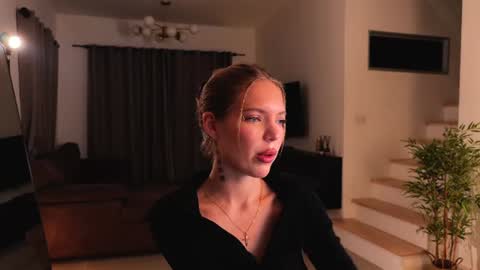 Nika online show from 07-29-26, 04:38