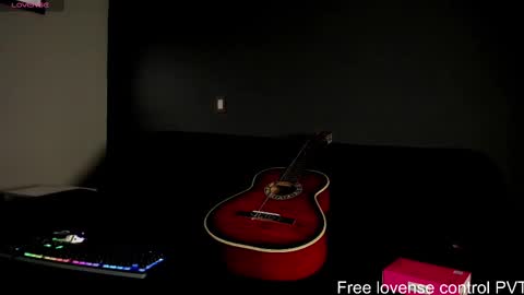 Snapshot of shinomojo chatting on 03-01-25, 07:26 Elliot online show from 03-01-25, 07:26