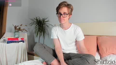 Snapshot of shirizo chatting on 01-28-25, 05:35 Matthew online show from 01-28-25, 05:35