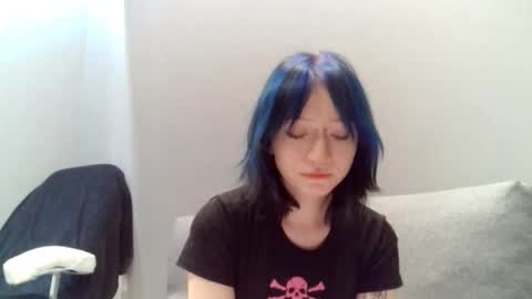 Snapshot of shirleyboulet chatting on 03-14-26, 08:36 Luna online show from 03-14-26, 08:36