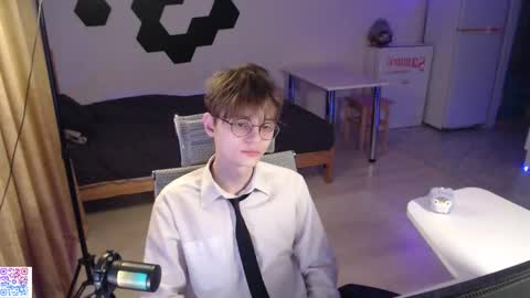 Snapshot of shiromy_ chatting on 11-29-25, 06:11 shiromy_ online show from 11-29-25, 06:11