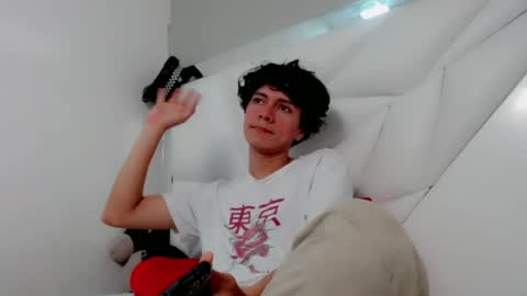 SHIRO online show from 04-11-26, 12:09