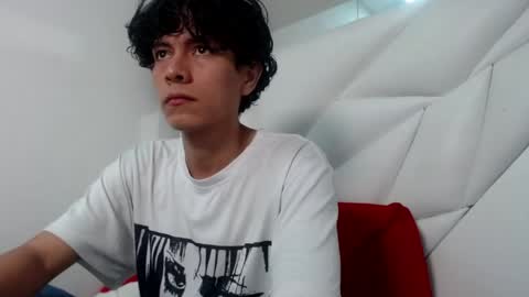 SHIRO online show from 04-12-26, 12:21