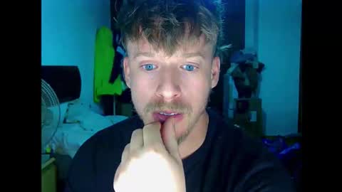 Cick Goreskin online show from 11-19-25, 02:11