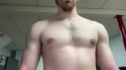 shirtlesshunk15 online show from 04-22-26, 10:55