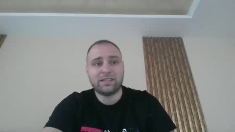 Snapshot of shmele_04 chatting on 11-02-25, 12:40 shmele_04 online show from 11-02-25, 12:40