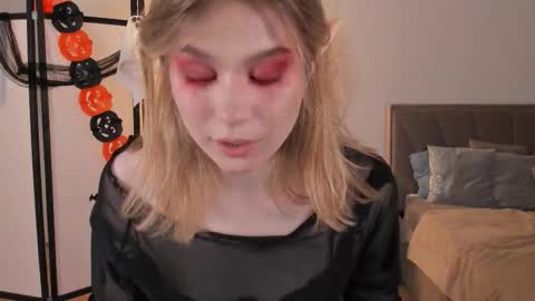 Agatha online show from 10-31-25, 02:40