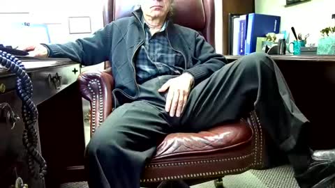 Snapshot of shootme69 chatting on 12-09-24, 05:41 nikolas send dm for an appointment online show from 12-09-24, 05:41