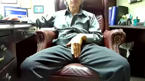 Snapshot of shootme69 chatting on 12-30-24, 10:01 nikolas send dm for an appointment online show from 12-30-24, 10:01