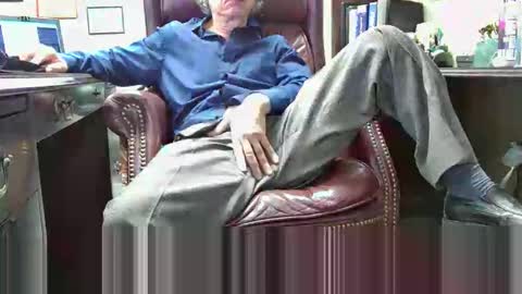 Snapshot of shootme69 chatting on 12-16-25, 04:34 nikolas send dm for an appointment online show from 12-16-25, 04:34