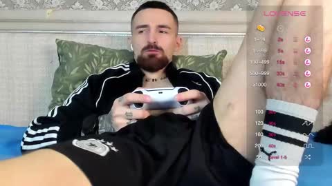 Snapshot of shottan chatting on 03-01-25, 04:00 Oleg online show from 03-01-25, 04:00