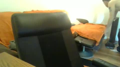 Snapshot of showherenow chatting on 12-21-25, 07:48 showherenow online show from 12-21-25, 07:48