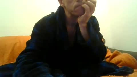 showherenow online show from 02-03-26, 06:11