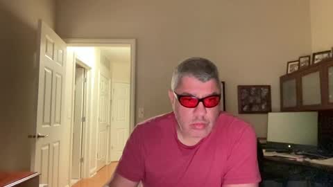 Snapshot of showmet chatting on 07-10-26, 03:11 Chicago Guy online show from 07-10-26, 03:11