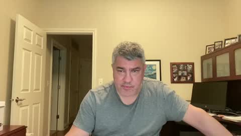 Snapshot of showmet chatting on 07-26-26, 12:08 Chicago Guy online show from 07-26-26, 12:08
