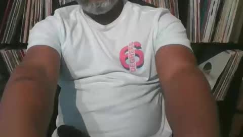 Snapshot of shy333 chatting on 03-24-26, 03:50 SHY333 online show from 03-24-26, 03:50