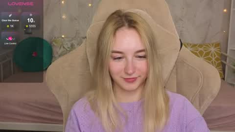 Polly online show from 06-11-26, 12:32