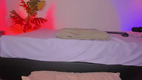 Snapshot of shy_booty18 chatting on 12-03-25, 11:03 Katya online show from 12-03-25, 11:03