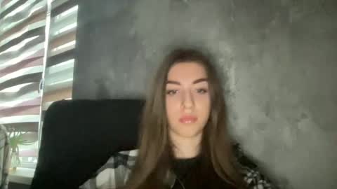 Snapshot of shy_cute07 chatting on 11-12-25, 01:22 shy_cute07 online show from 11-12-25, 01:22