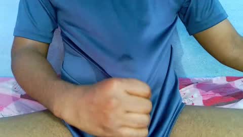 shyeyes online show from 02-05-25, 02:29