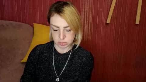shy_girl80 online show from 10-28-25, 12:09